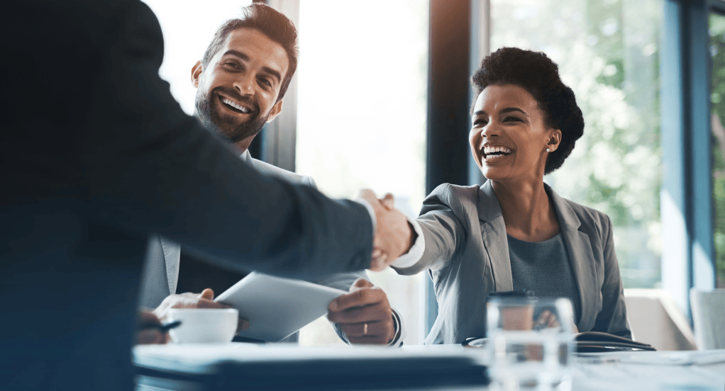 What Happens Before You Sign a Contract With a&nbsp;Freelancer?